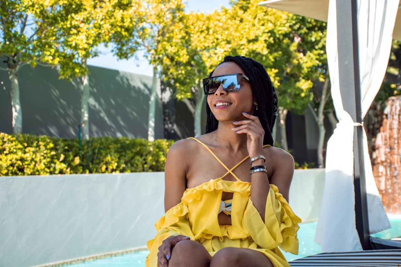 Seven Villa Hotel & Spa Johannesburg Ngoại thất bức ảnh Gabrielle Dennis
