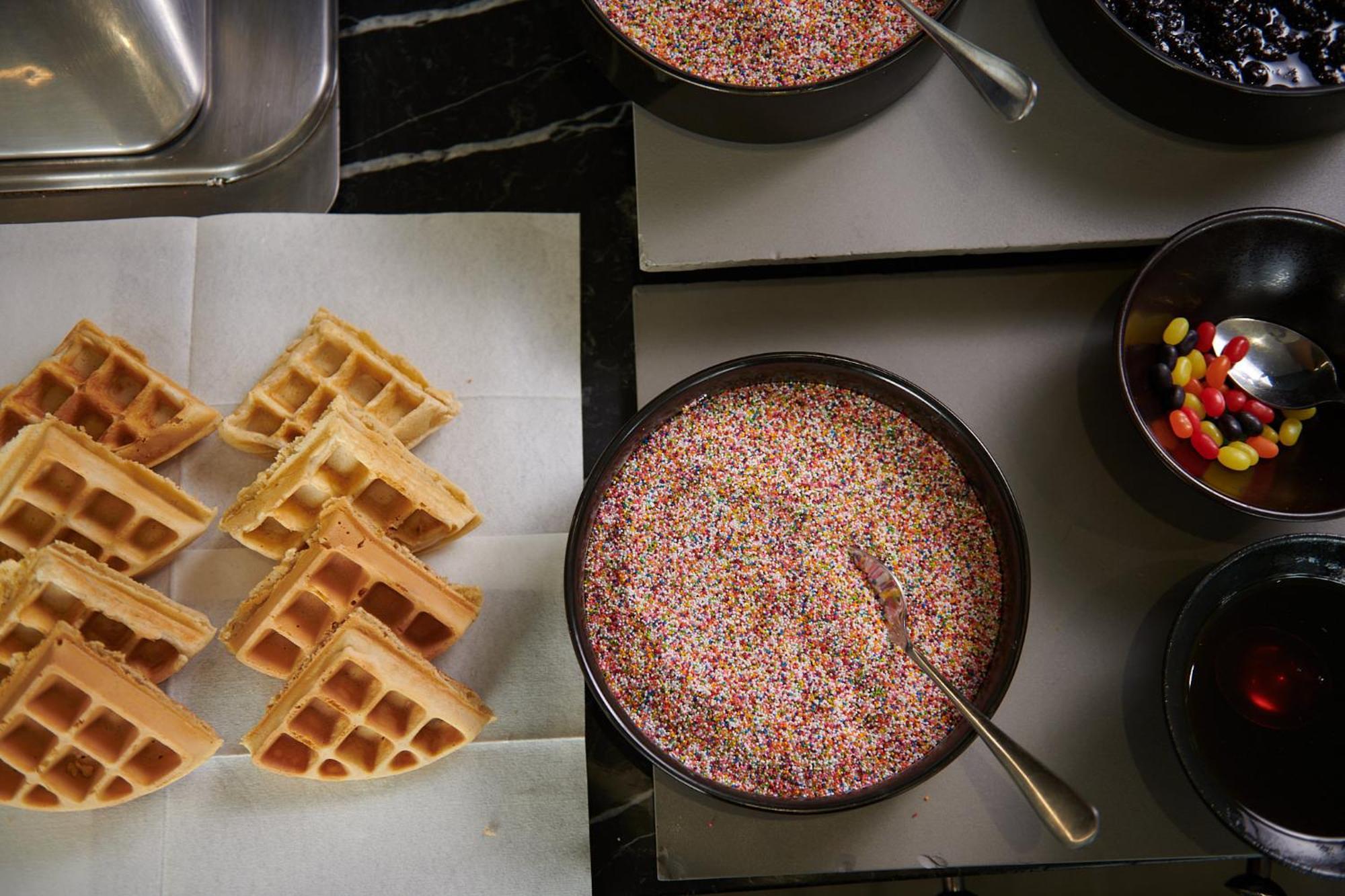 Seven Villa Hotel & Spa Johannesburg Ngoại thất bức ảnh Belgian waffles